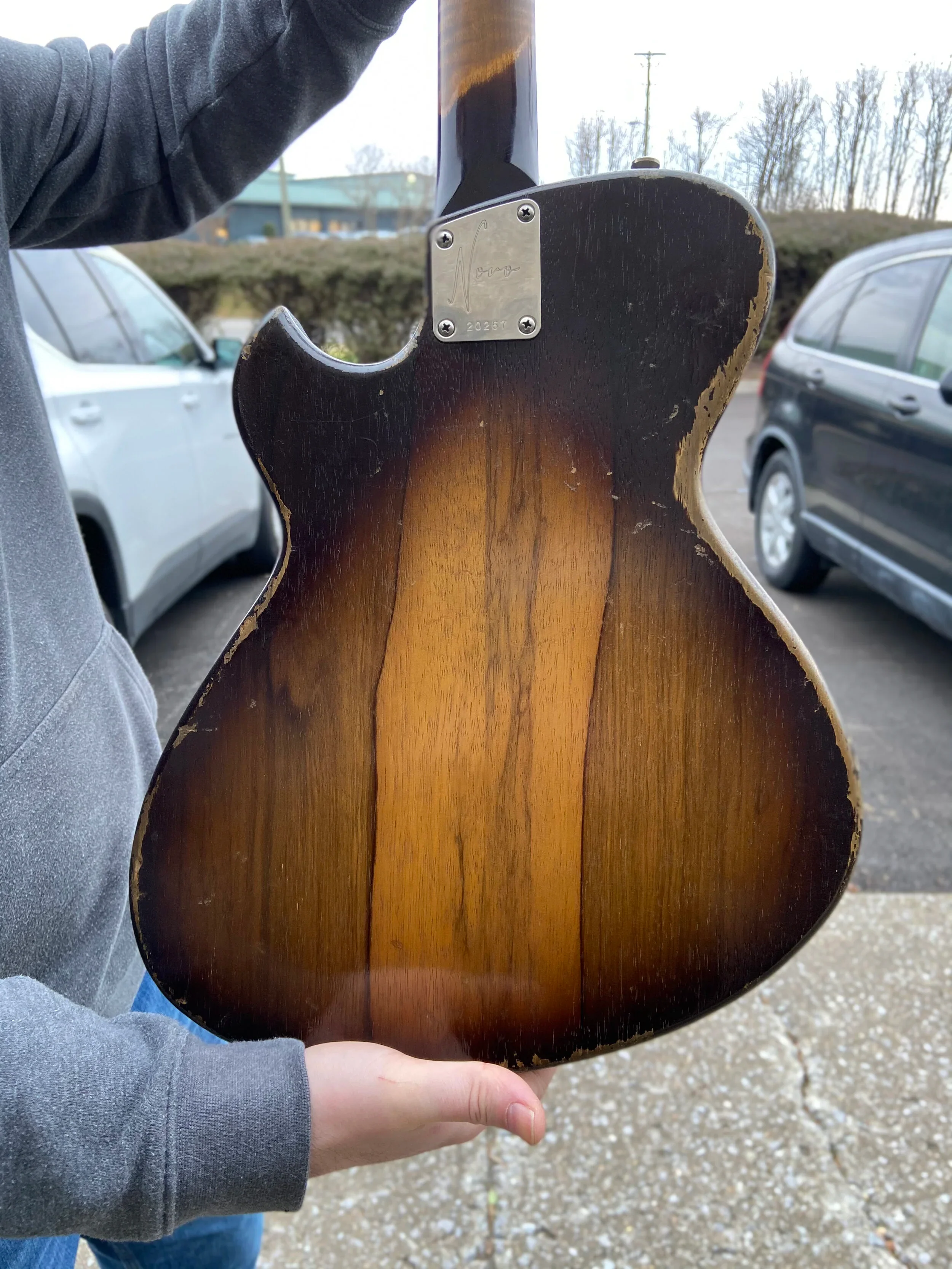 Signature SOLUS M1 - Amber Burst - Image 2