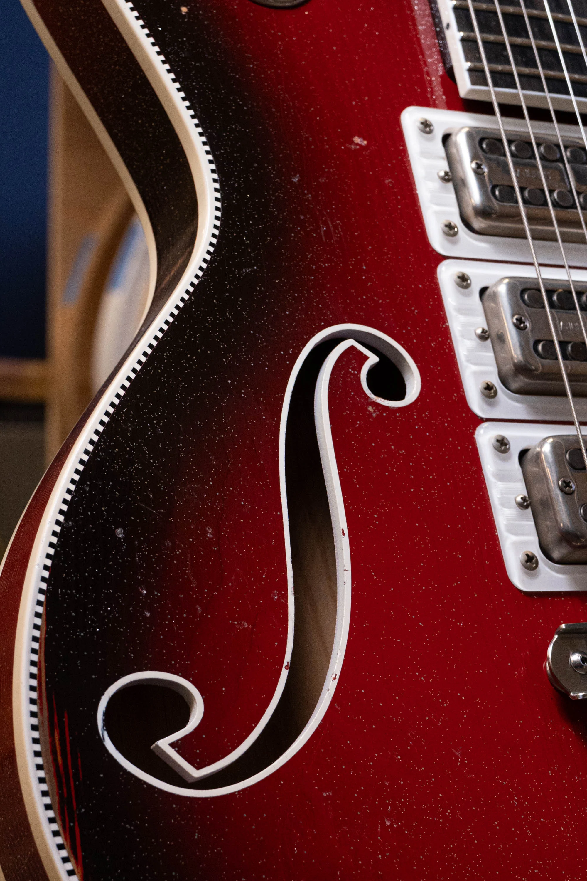 MIRIS J - Silvertone Burst | Signature (4 of 4) - Image 3