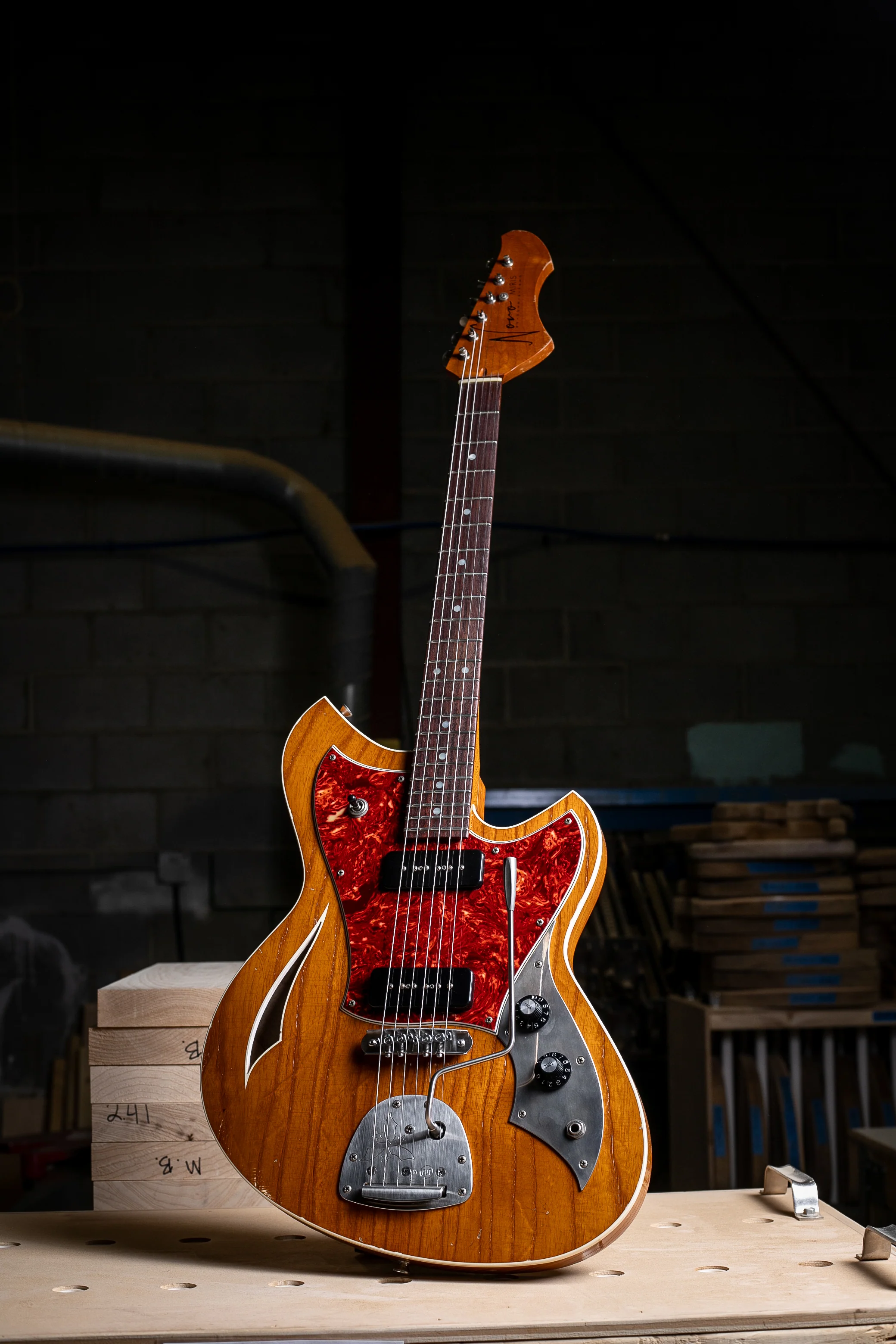 Novo Miris J in Amber - Image 2
