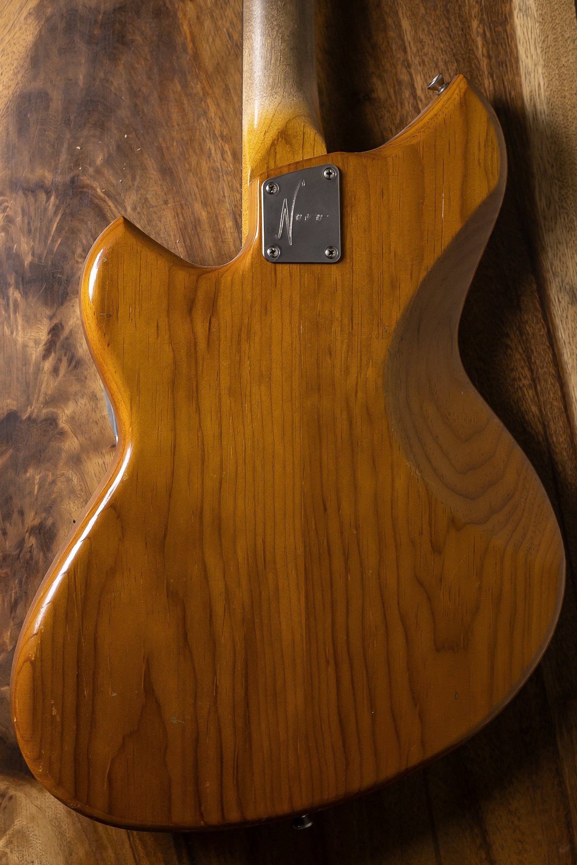 Novo Serus J in Amber - Image 4