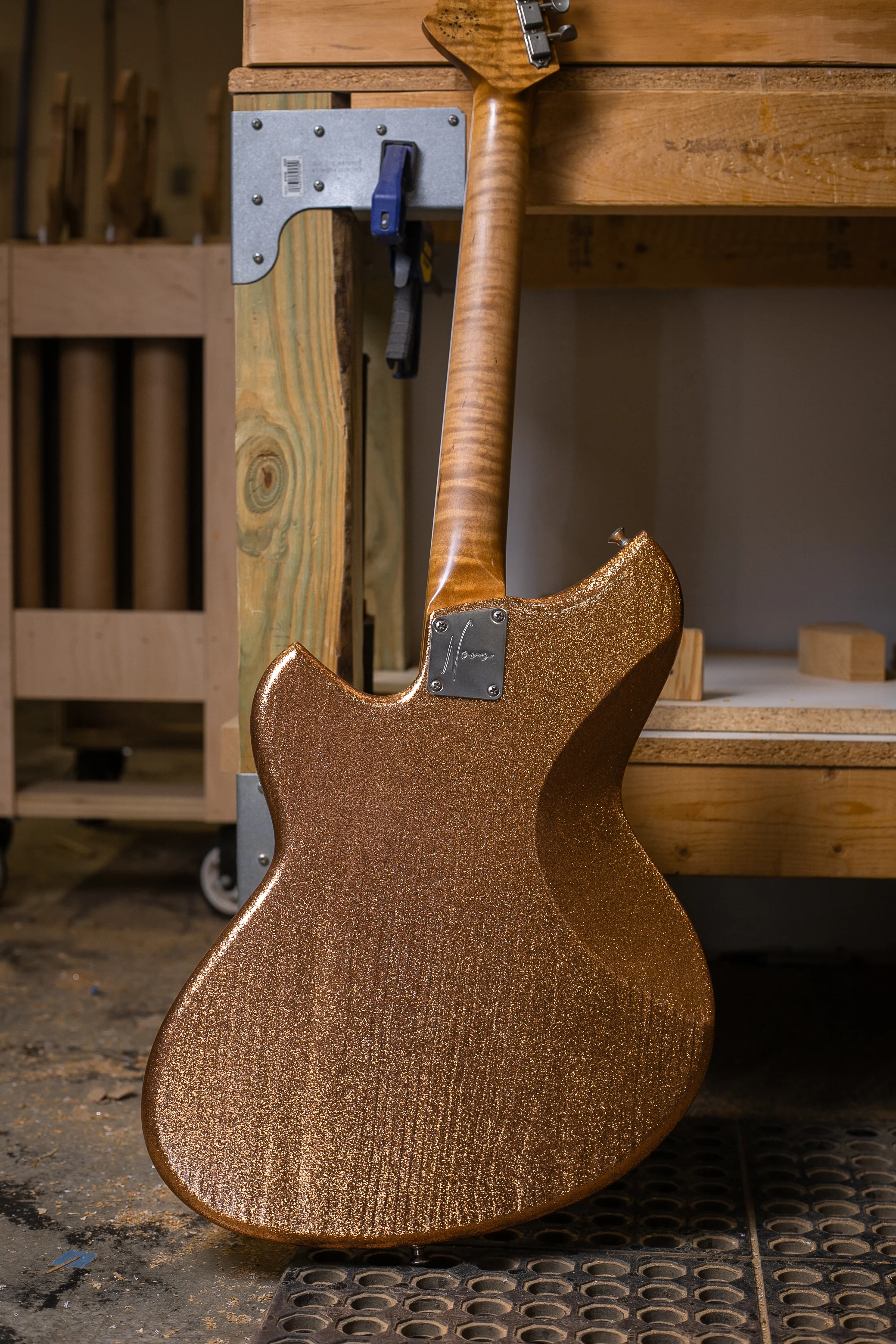Novo Serus P2 in Copper Sparkle - Image 4