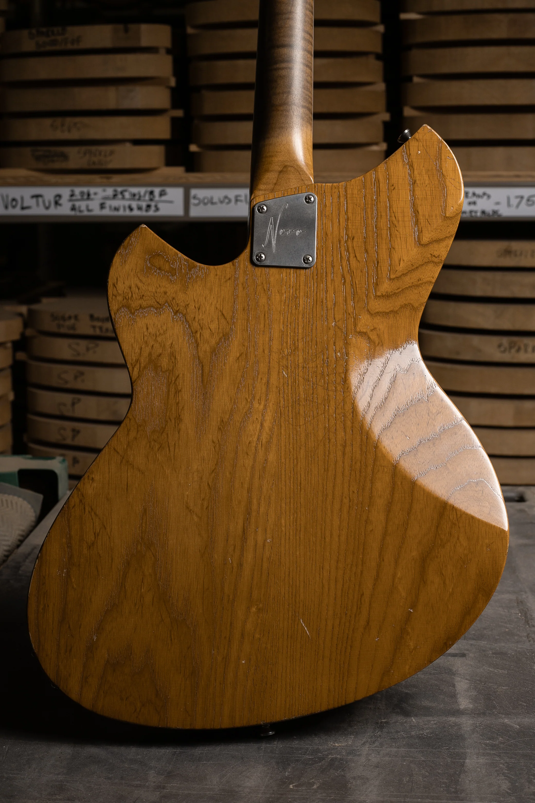 Signature MIRIS J - Faded Sparkling Burgundy Burst w/ Amber Back & Sides (4 of 5) - Image 5