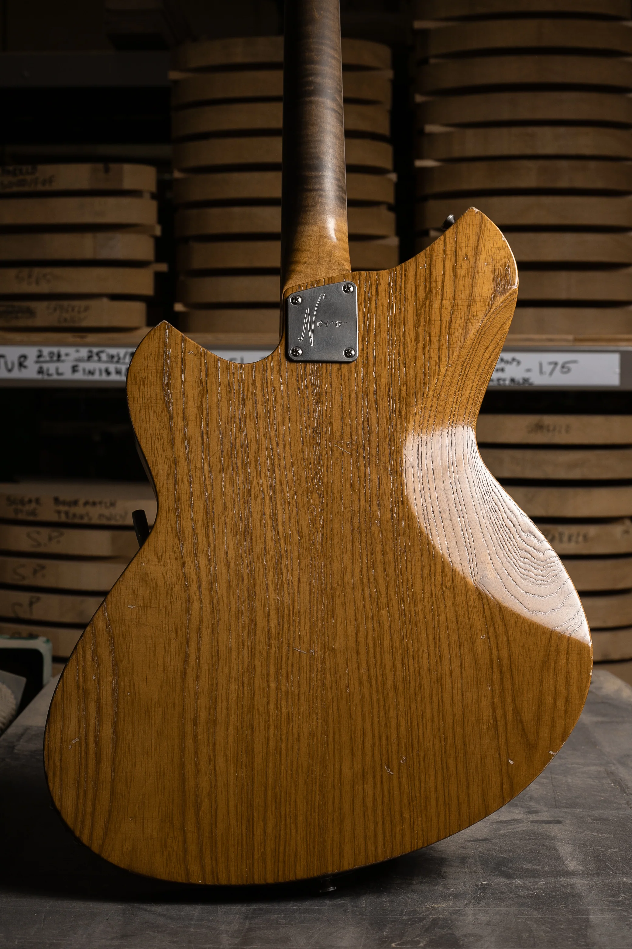 Signature MIRIS J - Gold Top Burst w/ Amber Back & Sides (5 of 5) - Image 5