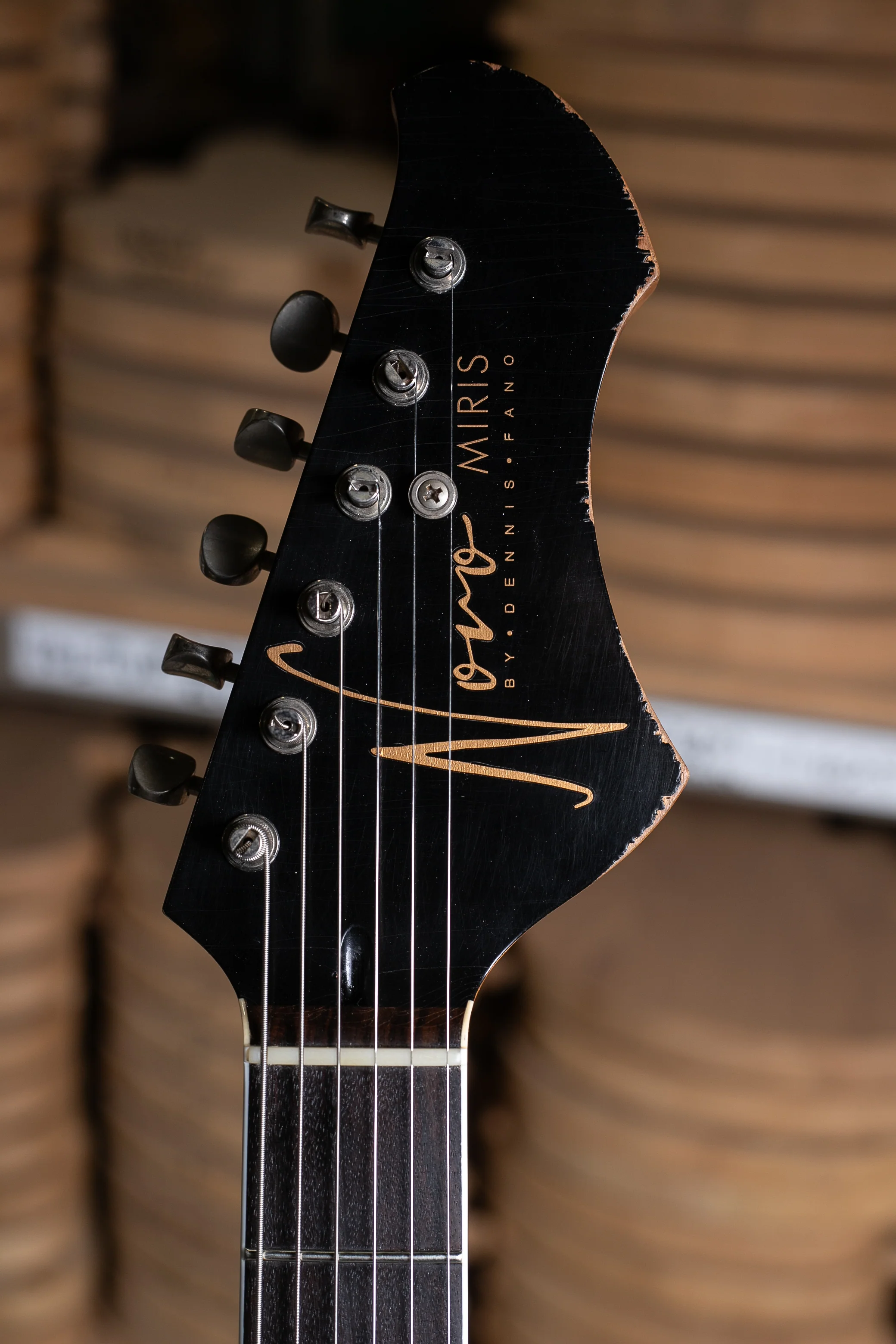 Novo Signature MIRIS J - Inca Burst w/ Amber Back & Sides (2 of 5) - Image 6