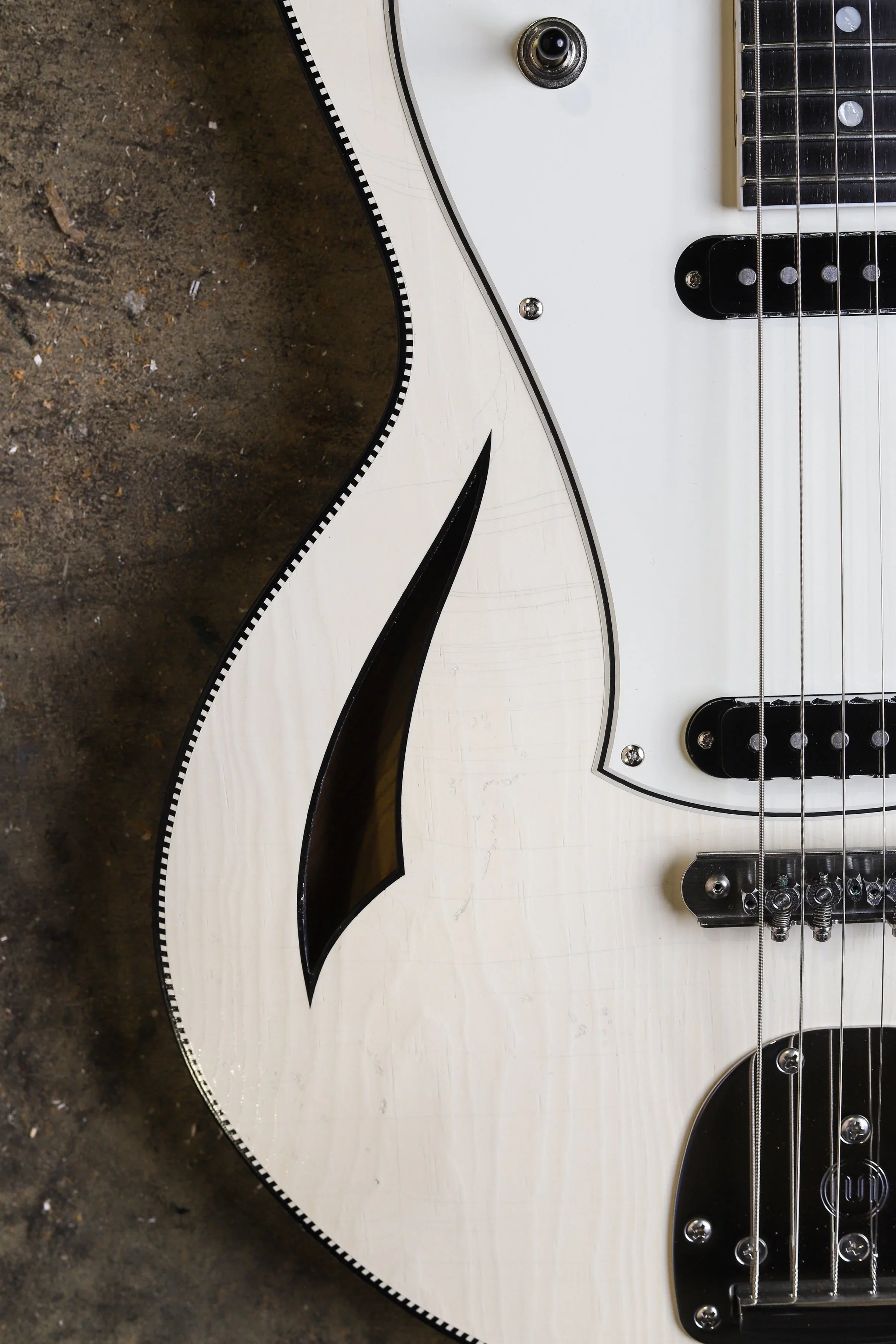 Signature MIRIS JG - Olympic White (7 of 7) - Image 4