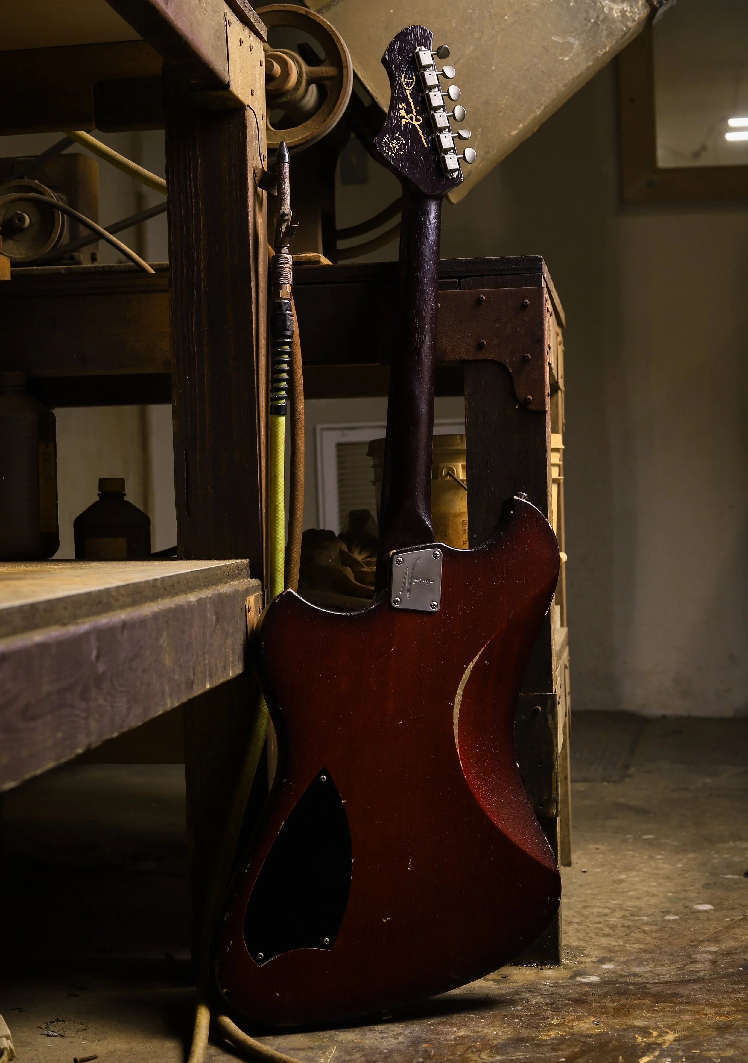 Signature VOLTUR - Cherry Burst (5 of 6) - Image 3