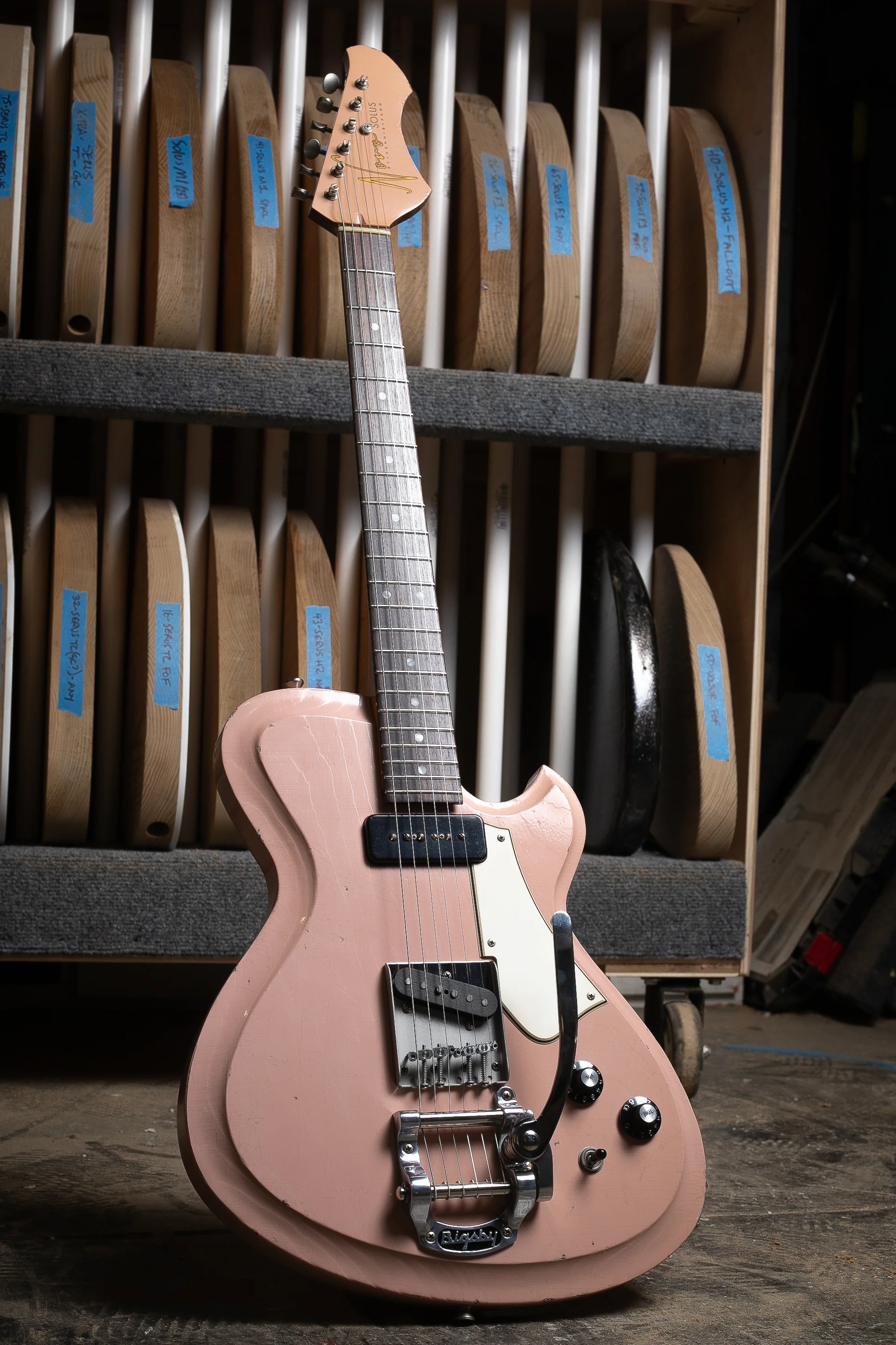 Novo Solus F2 LTD in Shell Pink - Image 2