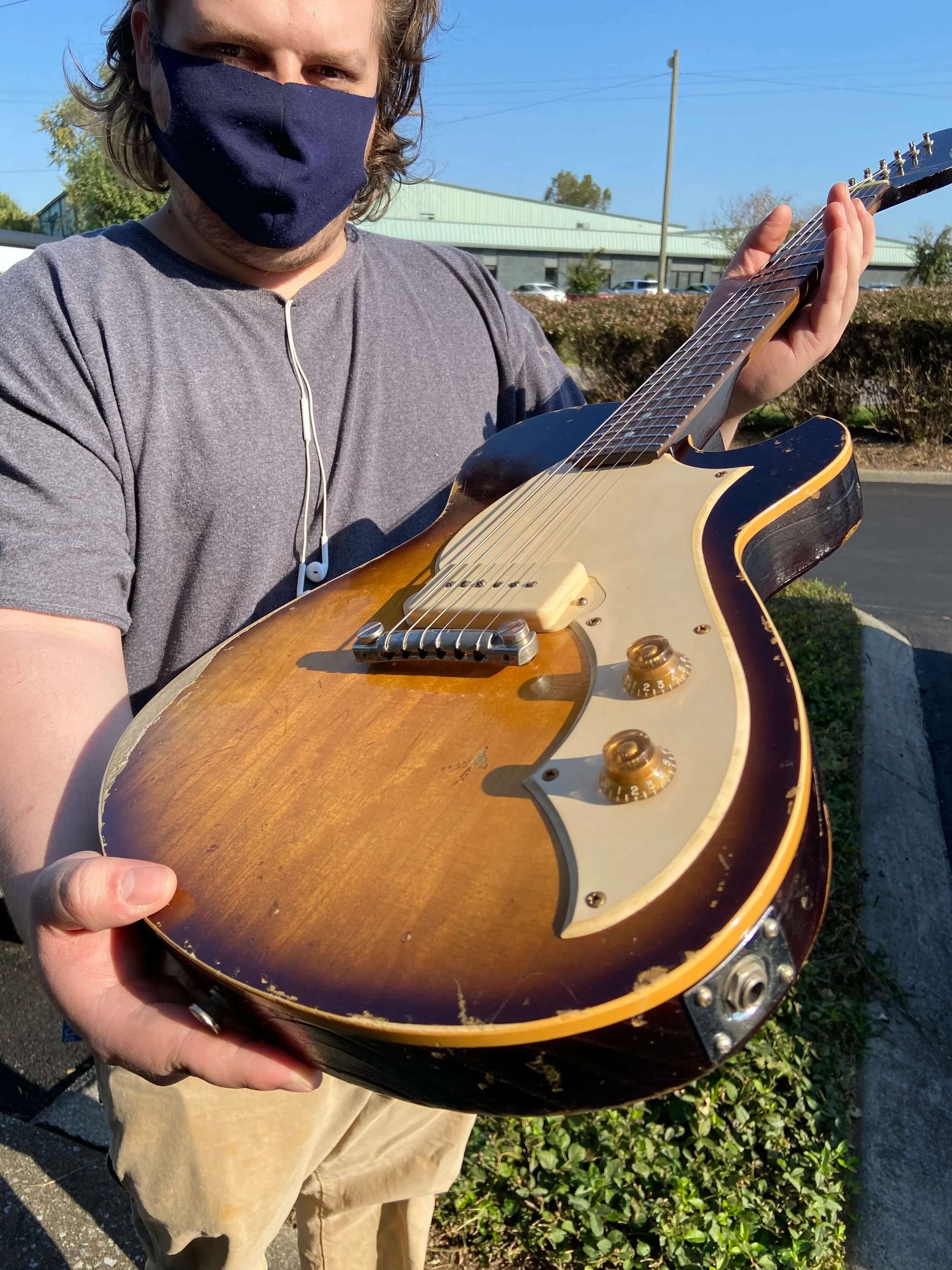 Signature SOLUS M1 - Amber Burst - Image 3