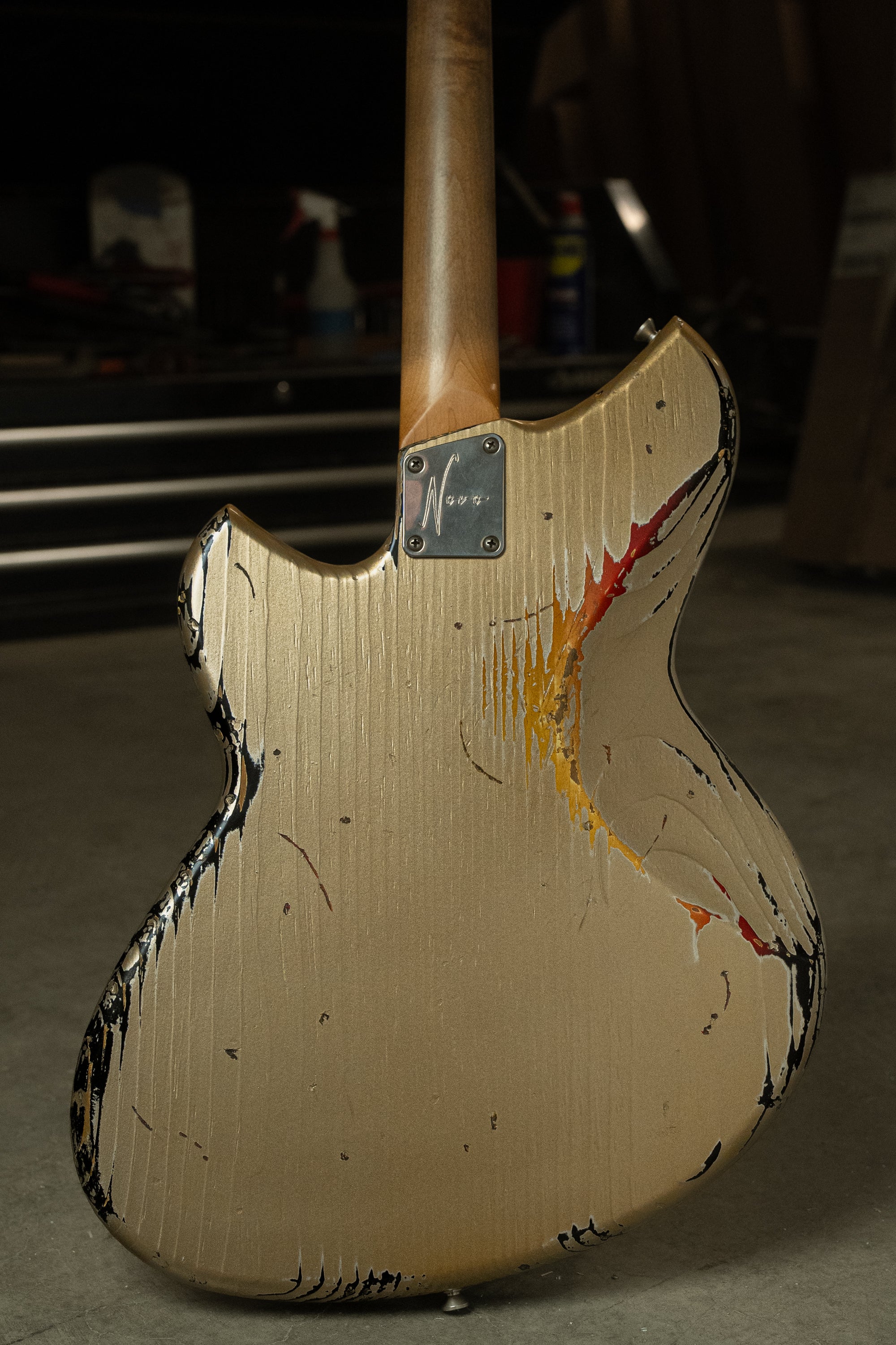 SERUS J - Shoreline Gold over '64 3-Tone Burst | NAMM 26 - Image 7