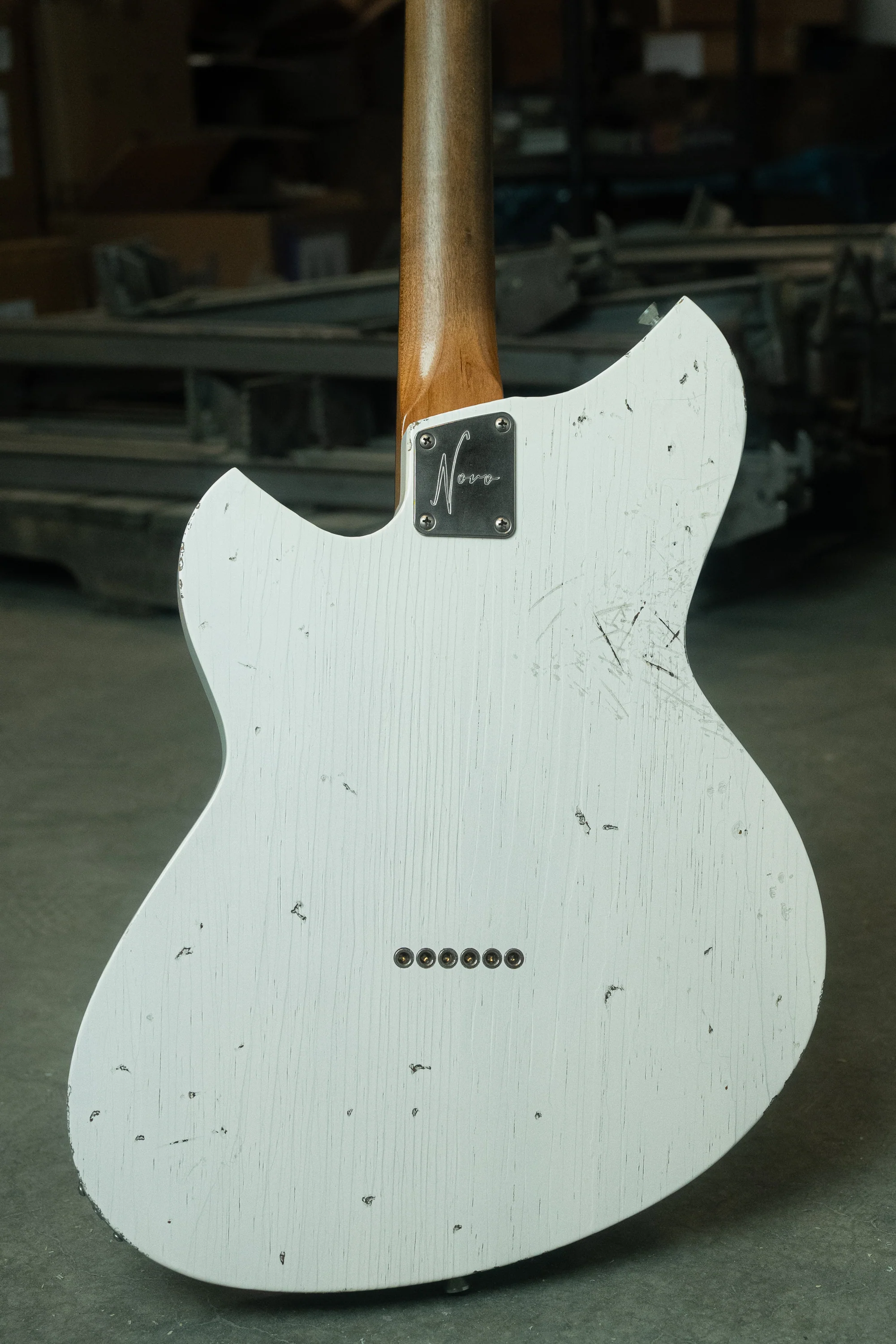 SERUS T - Olympic White | NAMM 26 - Image 7