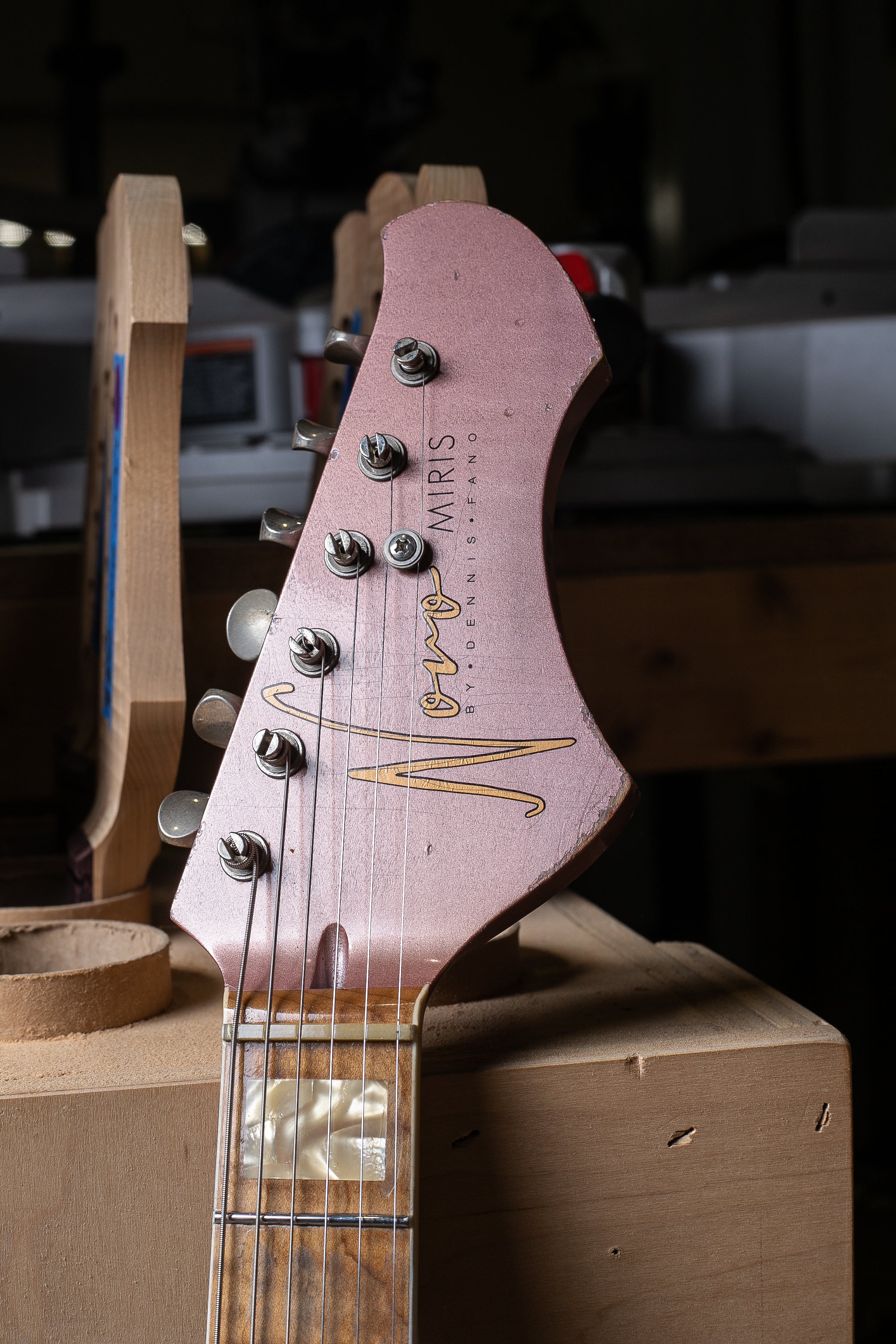 Signature MIRIS J - Burgundy Mist - Image 6