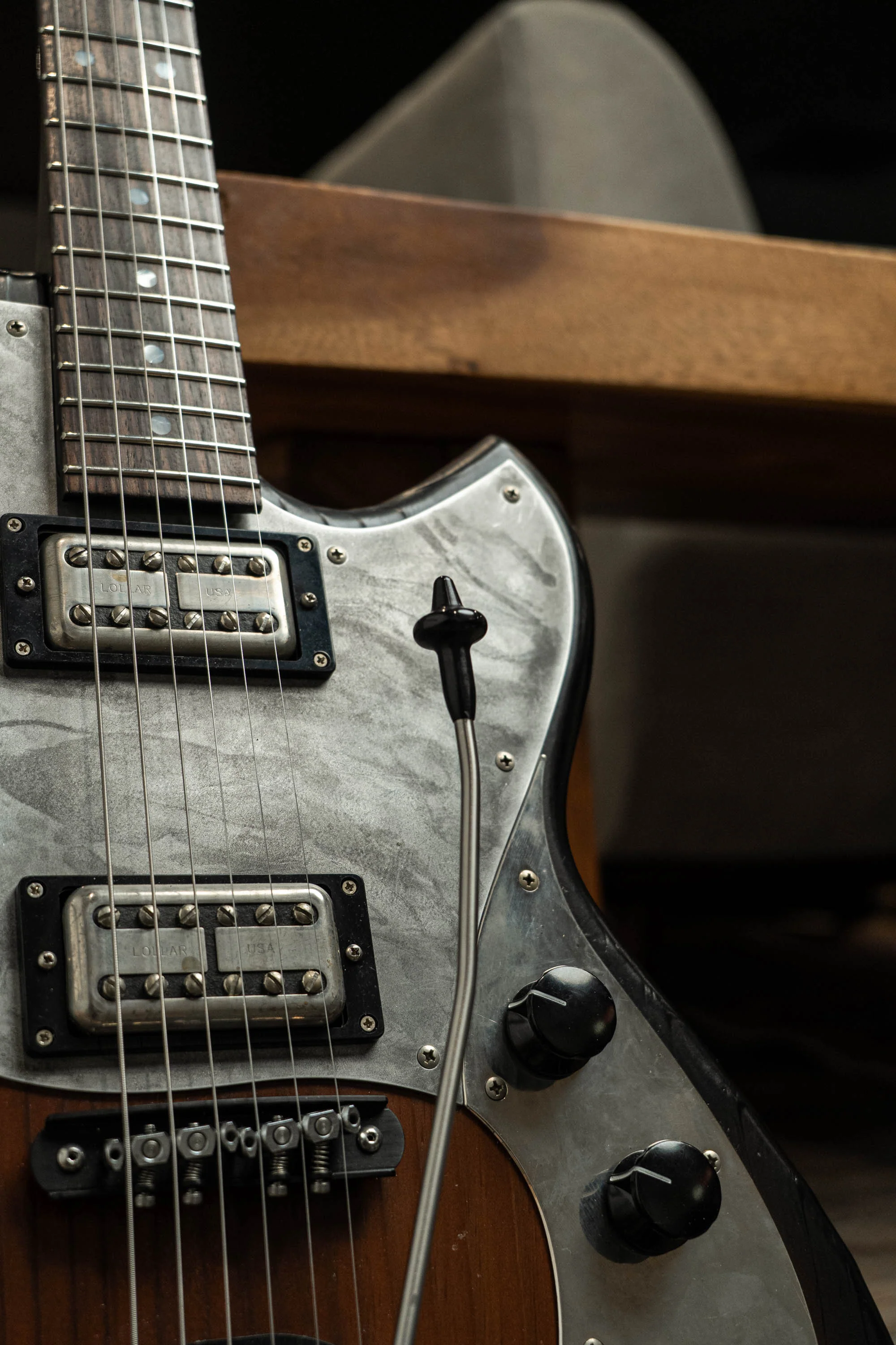 Signature Serus J - Satin Black Burst - Image 6