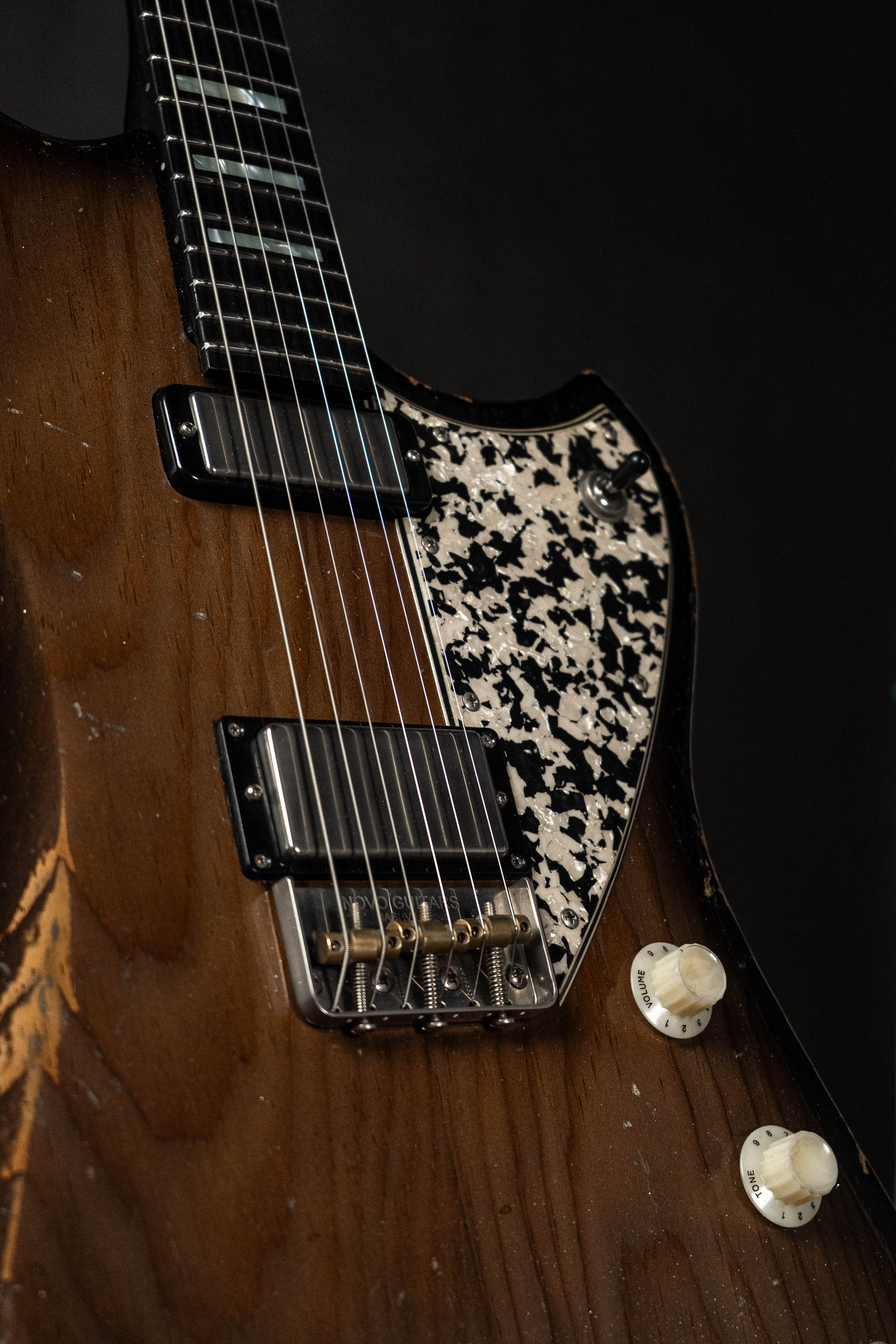 Signature Voltur - Trans Black Silvertone Burst (2 of 2) - Image 4