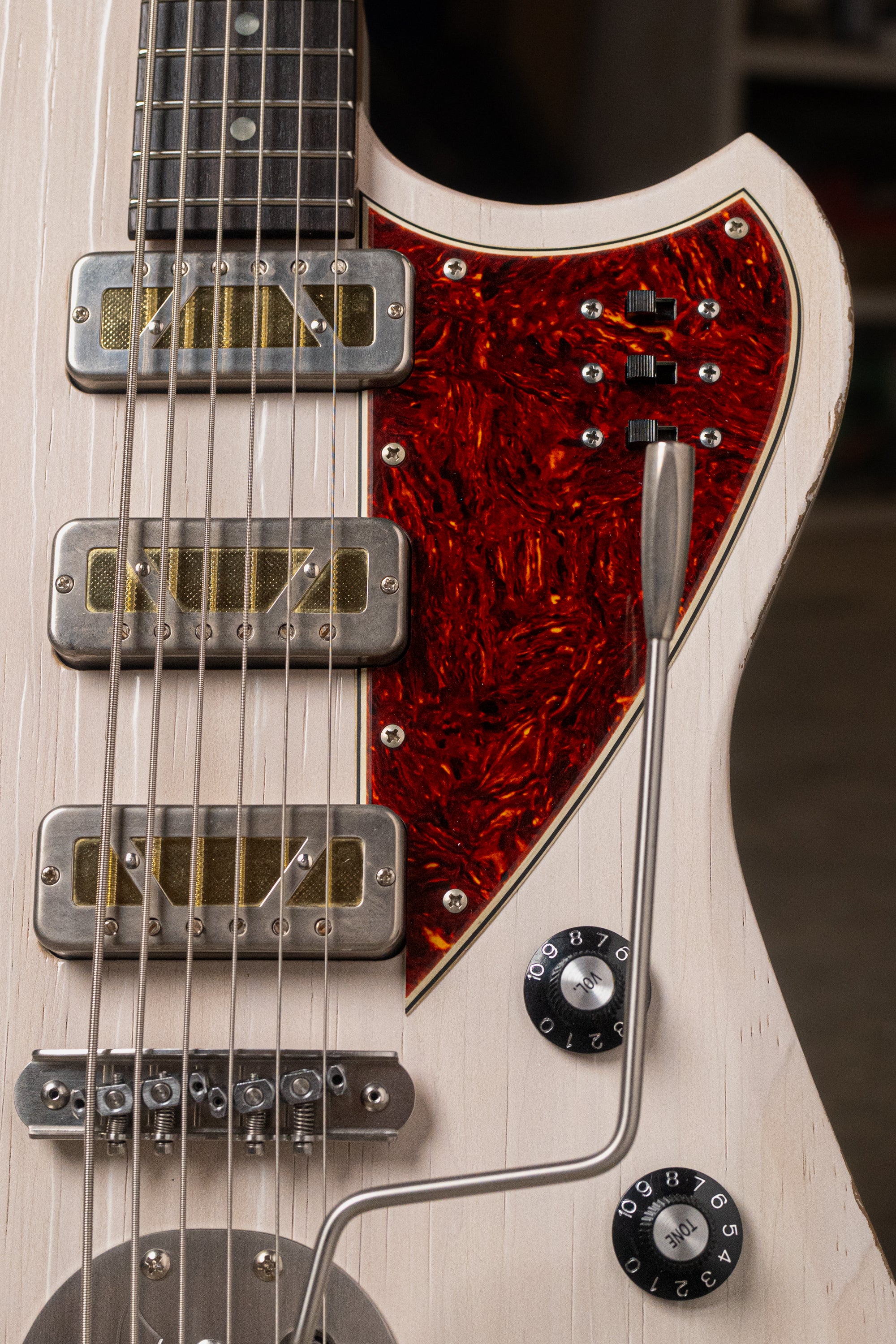 VOLTUR B6 - Mary Kaye White | NAMM 26 - Image 3