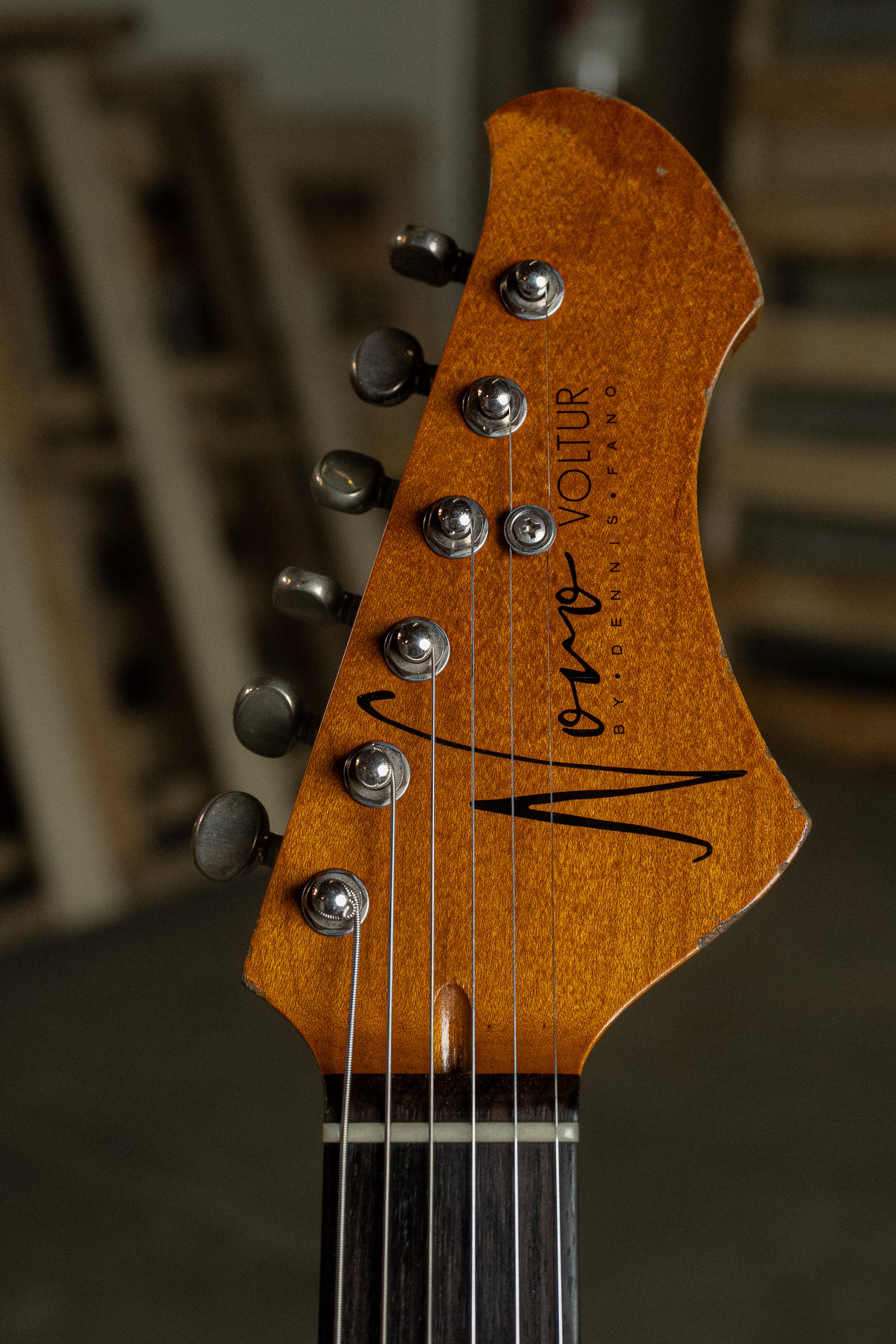 VOLTUR V2 - Amber | NAMM 26 - Image 5